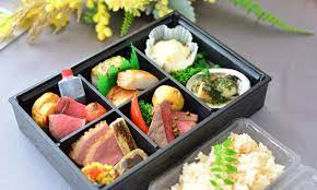 仙台にて弁当の配達やテイクアウトなら花桃 | 食事時間に彩りを添える料理を