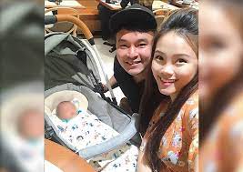 Joshua ang ser kian is a former mediacorp artiste from singapore who starred alongside shawn lee in the film i not stupid and its sequel i not stupid too. I Not Stupid Former Actor Joshua Ang Divorces Wife After 2 Years Entertainment News Asiaone