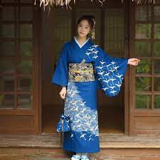 Boutique traditionnelle japonaise de kimonos authentiques. Epingle Sur Kimono Japonais