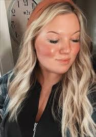 Mindy Grace's Instagram, Twitter & Facebook