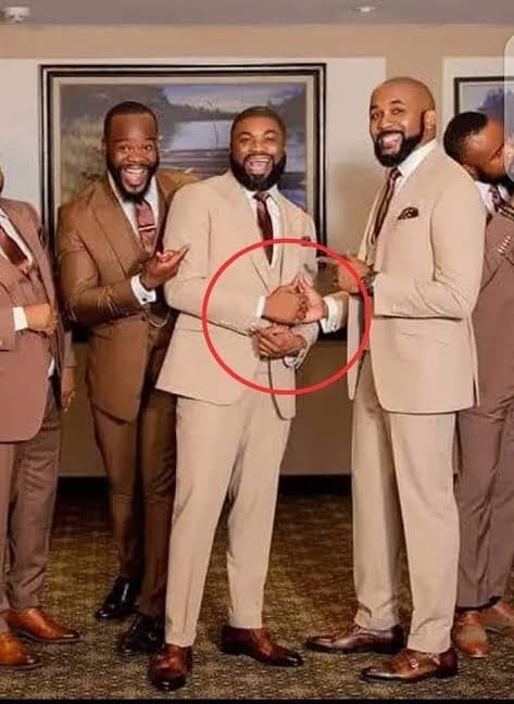 Mercy Chinwo's Husband’s Unusual Hand Shake with Banky W 
