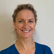 Leigh Squires's Instagram, Twitter & Facebook