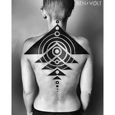 The day that the big ben tattoo pipes came across the desk, it was an instant feeling that these were going to be a hit. An Abstract Solar System For Mandy And A Futuristic Crop Circle Inspired Piece For Guillaume A Little Outside My Cu Tattoos Tattoos For Guys Body Art Tattoos