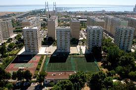 Safe and secure online booking and guaranteed lowest rates. Camara De Loures Lanca Programa De Apoio A Habitacao Jovem Abrilabril