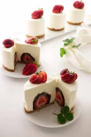 No Bake Cheesecake With A Surprise Inside Recipe Impressive Desserts Cheesecake Recipes Chocolate Covered Strawberry Cheesecake