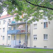 Um diese wohnung mieten zu können, benötigen sie einen wohnungsberechtigungsschein (wbs), den sie beim amt für wohnungen und migration beantragen können. Gbw Wohnungen Mieter Furchten Ubernahme Stadt Munchen
