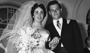 John warner (married december 1976 to november 1982). Elizabeth Taylor S 8 Glamorous Weddings Wedded Wonderland