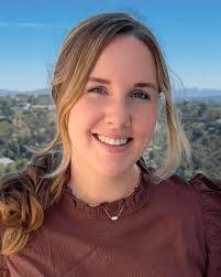 Rebecca Criddle's Instagram, Twitter & Facebook