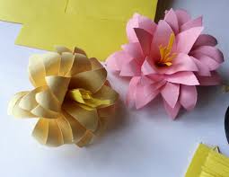 Go through these basic cut out a small circle from the colored paper, preferably of a different color used by the kids. Diy Paper Flowers Folding Tricks 5 Steps With Pictures Instructables