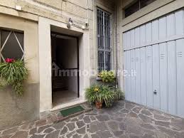 Affitto Appartamento Milano. Bilocale in via Pier Lombardo 5. Ottimo stato,  piano terra, riscaldamento centralizzato, rif. 118069449