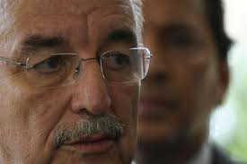 Osmar terra era um dos principais defensores da ideia de que era possível atingir imunidade de em entrevista à jovem pan em 13 de julho de 2020, terra disse que a epidemia iria acabar sem vacinas. Pin Em Era Bolsonaro