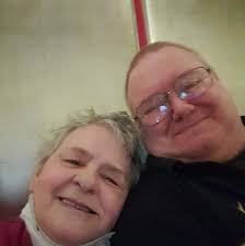 The weekend has landed! Good morning.. ❤️ Let's enjoy this stunning photo  taken in the charming Heptonstall village, by @snarffalita … a must visit  if you are over this way! 😃😍📸 📍