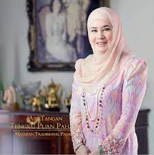 For more info please go here: Air Tangan Tengku Puan Pahang Masakan Tradisional Pahang By Tunku Azizah