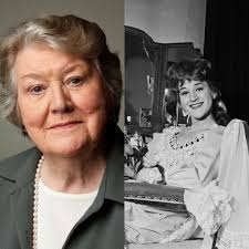 Send Christmas Greetings *🪻🪻* to Dame Patricia Routledge * *She admires  Christmas Flowers last Christmas (2023). Hyacinths are traditional  Christmas flowers. Found