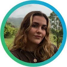 Vicky Mavreas's Instagram, Twitter & Facebook