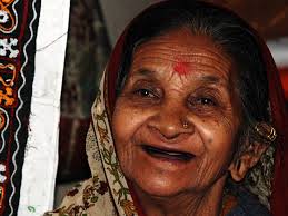 Anche se non hai i denti sorridi