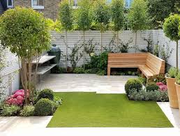 Taman kering taman kering dan pohon minimalis, karyadform,via arsitag.com. Ide Desain Taman Kecil Untuk Lahan Yang Terbatas Voire Project