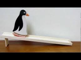 Jouet Pingouin Marcheur Fsl Simple Hobby