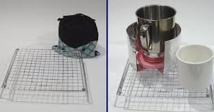 100均にて軽量でコンパクトな折りたたみ式テーブルの代わりになるものを発見 山登りやハイキングでのソロ調理に便利そう テーブル コンパクト 折りたたみ