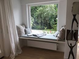 Sitzecke Auf Der Fensterbank Einrichtungsideen Sitzecke Einrichtungsideen Und Kleine Wohnung