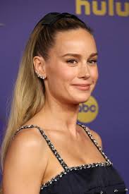 The 2024 Best Emmy Awards Beauty Looks Throw It Back To Old Hollywood