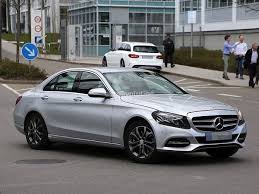 Surprise La Mercedes Classe C Restylee Prend L Air