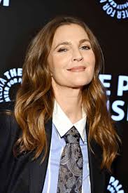 Flare Jeans Are Drew Barrymore's Go-To Leg-Elongating Style Hack