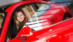 Barty o ajuta pe halep sa urce in clasament. Simona Halep È™i Averea Din Tenis CaÈ›i Bani PrimeÈ™te DacÄƒ Va CaÈ™tiga Turneul De La Miami