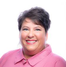 Trudy Bates's Instagram, Twitter & Facebook