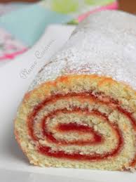 Gateau Roule A La Confiture De Goyave Gateau Roule Recette Roule A La Confiture Confiture De Goyave