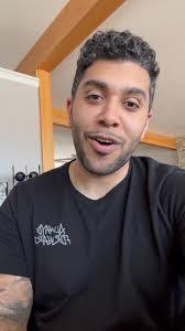 Christopher Deaver's Instagram, Twitter & Facebook