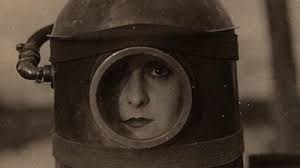 Marie Wayne: Películas, biografía y listas en MUBI