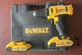 Taladro inalámbrico 24v percutor trabajo pesado de 3/8 tipo DeWalt