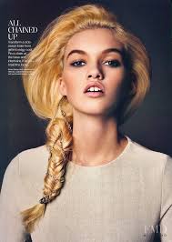 Transform A Side Swept Braid From Girlie To Cool Model American Fashion Model Maggie Laine Victoria Secret Fashion Show Model Fashion Models