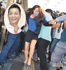 記者李鴻典／台北報導 【 6/28 21:02 發稿 ｜ 22:35 更新：新增影音 】 前新北市美女議員李婉鈺角逐立委失利後，動向依舊備受關注。她日前接受團購. æŽå©‰éˆºäº‚æŒ‰éˆ´ç‚ºå•¥äº‹ é—œä¿‚äººå¼µç¢©æ–‡2æ¬¡æœªåˆ°åº­æŒ¨ç½° ç¤¾æœƒ ä¸­æ™‚æ–°èžç¶²