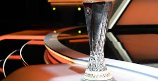 Ce mercredi soir, joueurs, staff et dirigeants de l'as monaco auront sans doute les yeux rivés sur la finale de la ligue europa entre manchester united et avec l'espoir que le club anglais soulève la c3 au coup de sifflet final. Les Dates De L Europa League 2020 2021