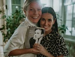 Demi moore is rumoured to have hooked up with alex rodriguez (2012), thomas jane (2012), terry. Gwyneth Paltrow X Demi Moore Dismantling Our Defense Mechanisms Goop