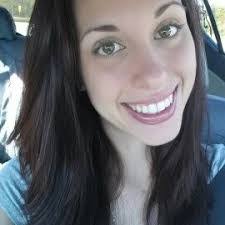 Amanda Tobler's Instagram, Twitter & Facebook