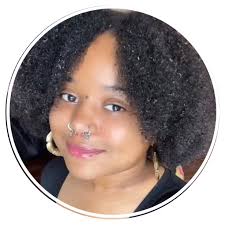 Capri Sun wants to give you *fifteen inches* for the solstice and you can  get it today! The solstice pouches are 15 INCHES tall (typo in the image