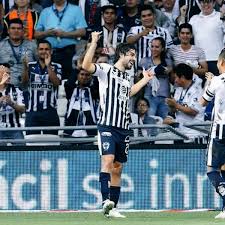 Según los reportes de diego medina, reportero de la cadena tudn, duilio davino, presidente de monterrey, se encuentra en miami. Aficionada De Rayados Imita El Baile De Rodolfo Pizarro Durante Un Festejo Soy Futbol