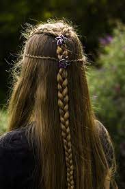 My Sister Is An Elf O O Medieval Hairstyles Hair Styles Elven Hairstyles