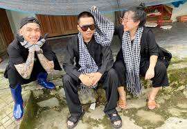 Một nguồn tin cho biết hai người đã ở bên nhau khoảng 10 wowy đăng ảnh tình tứ với bạn gái quản lý lên trang cá nhân. Dáº¿ Choáº¯t Wowy Cá»©u Trá»£ Miá»n Trung Vnexpress Giáº£i Tri