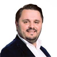 80+ perfiles de «Micic»