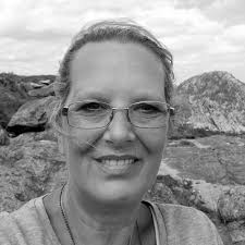 Norma Gould's Instagram, Twitter & Facebook