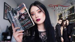 A great plot twist doesn't just change the game, but makes perfect sense to the viewer/reader. Reading The Vampire Diaries For The First Time Comparing It To The Show Youtube