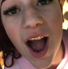 Bhad bhabie came at billie eilish on instagram, sunday, saying she's unsure if the two are still friends. Who Is Cash Me Outside Girl Danielle Bregoli Dating Exclusive