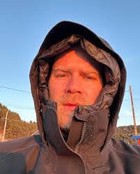 Gordon Gair's Instagram, Twitter & Facebook