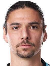 Julian Valentin's Instagram, Twitter & Facebook