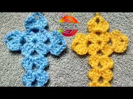 You are free to accentuate it by adding some colorful beads. 454 Beginners Friendly Granny Cross Easy Cross Xmasdecor Crochet Begi Crochet Bookmarks Free Patterns Easy Crochet Bookmarks Crochet Bookmark Pattern