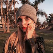 Vic Roman's Instagram, Twitter & Facebook